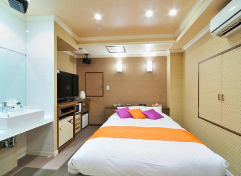 Hotel California Kaminarimon (Adults Only) طوكيو المظهر الخارجي الصورة